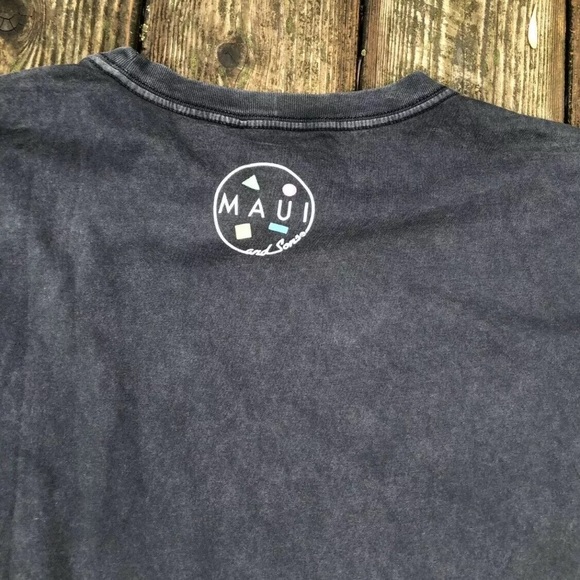 Sz M American Eagle x Maui and Sons T Shirt - Picture 2 of 4